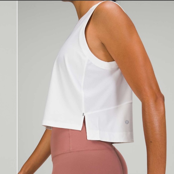 Lululemon Women’s Mesh Back Cropped Train Tank Top Size 2 - Picture 3 of 11